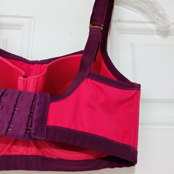 Natori Sports Bra Cushioned Underwire Hot Pink Purple Converts to Crossed 32C - Picture 7 of 12